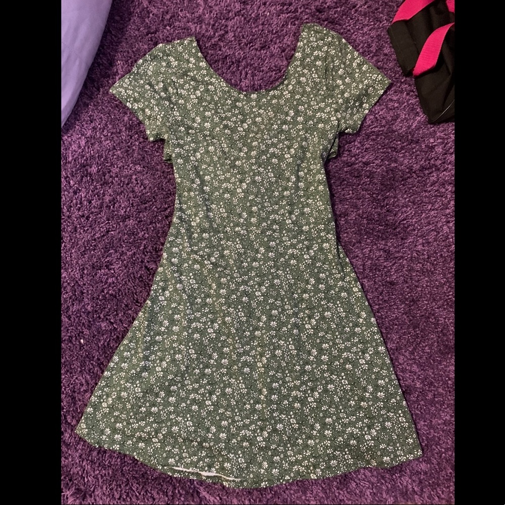 Green Floral Open Back Hollister Dress